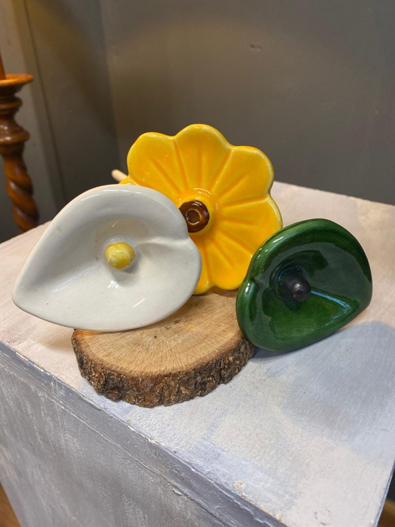 flores de porcelana, flores eternas