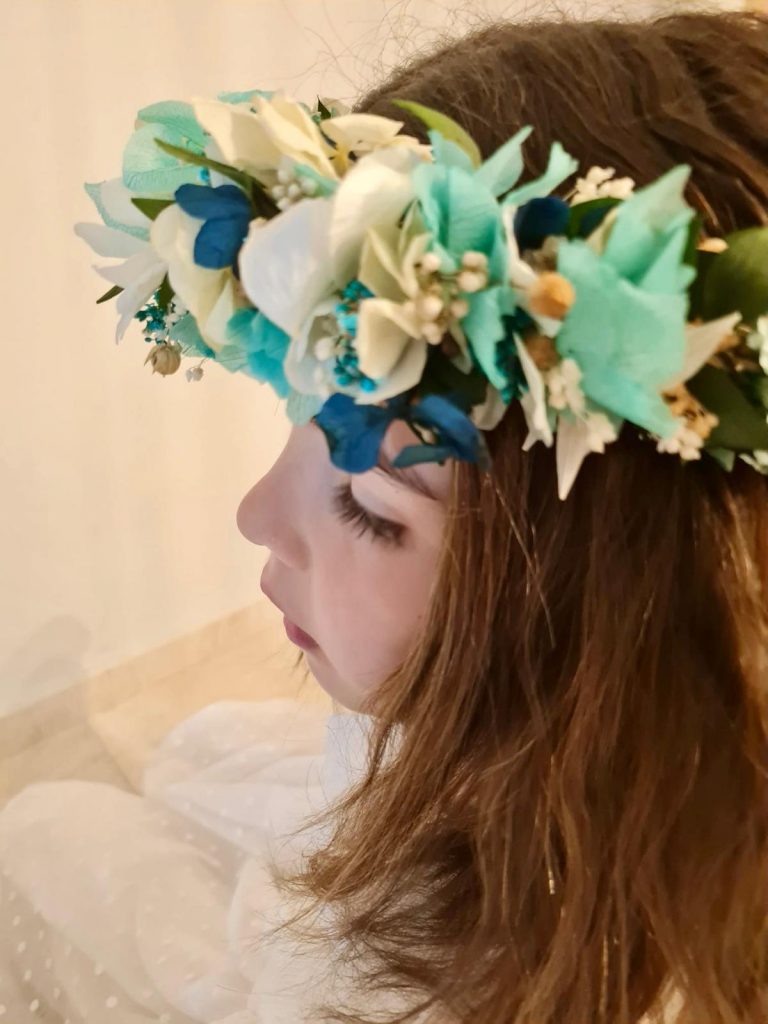 tocados de niña, coronas de comunion, diademas de comunión